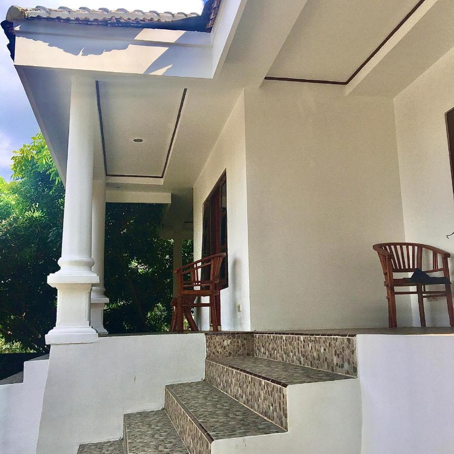 Отель Karimunjannah House Каримунджава Экстерьер фото