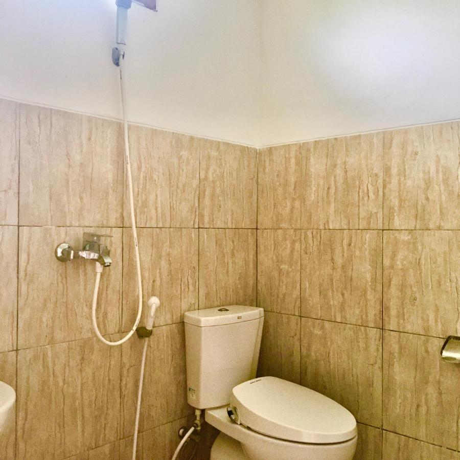 Отель Karimunjannah House Каримунджава Экстерьер фото