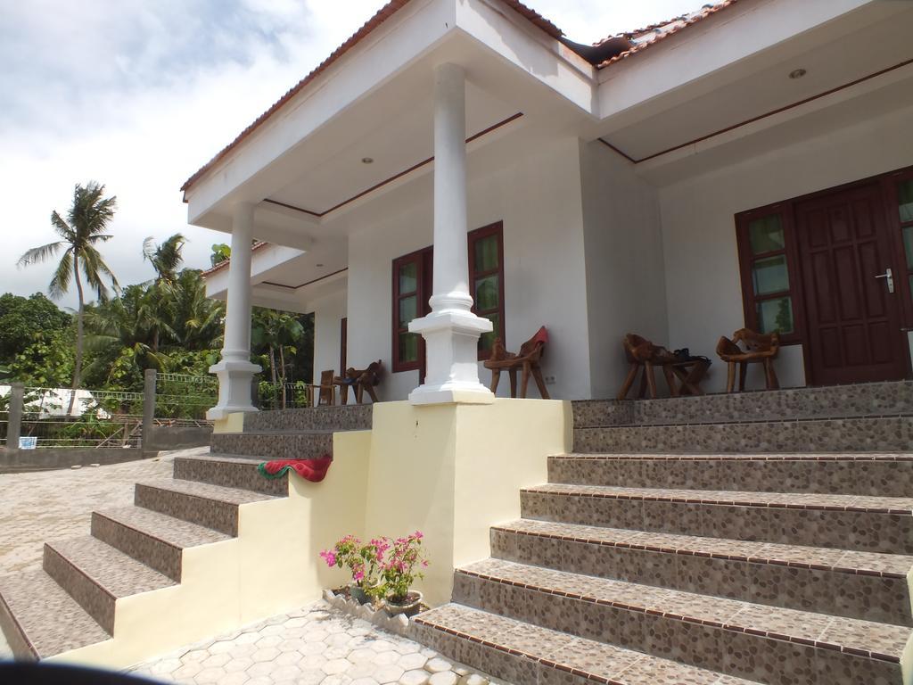 Отель Karimunjannah House Каримунджава Экстерьер фото